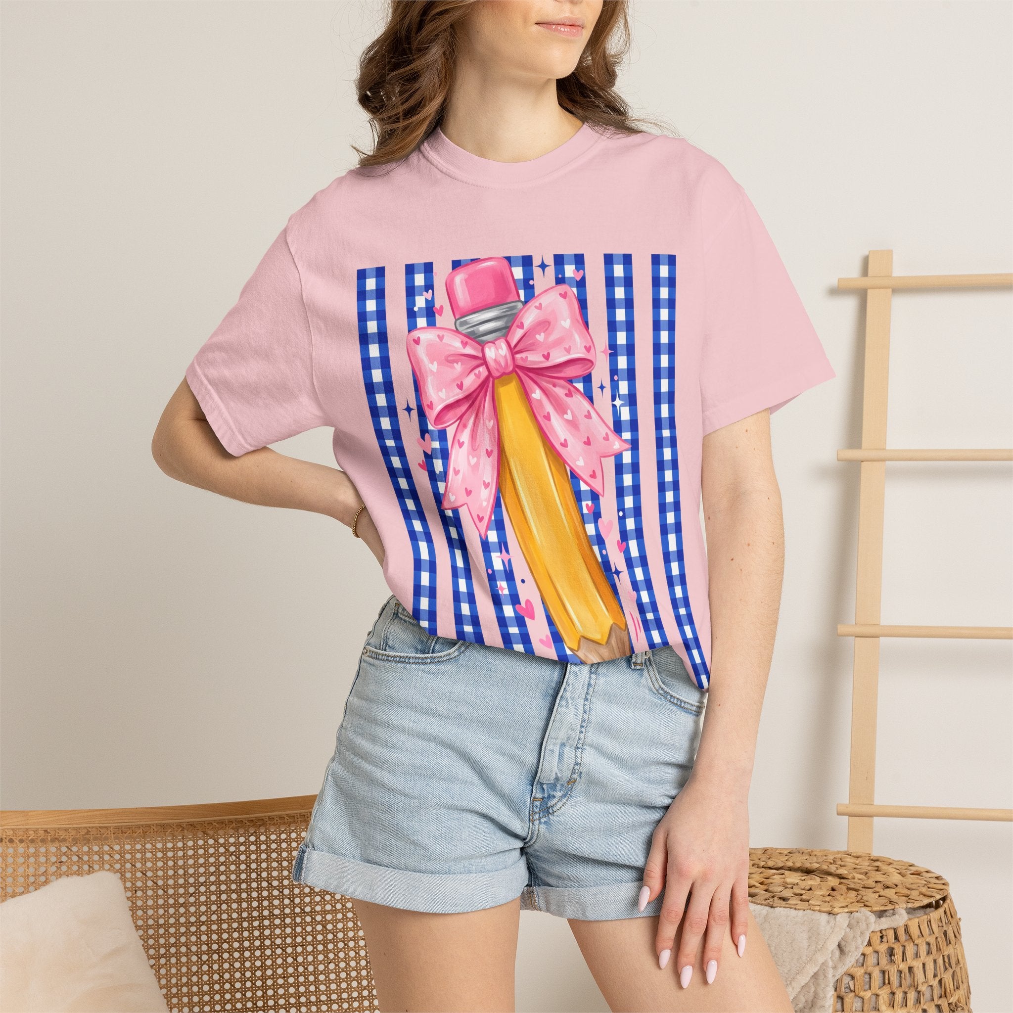 Pencil bow teacher T-shirt