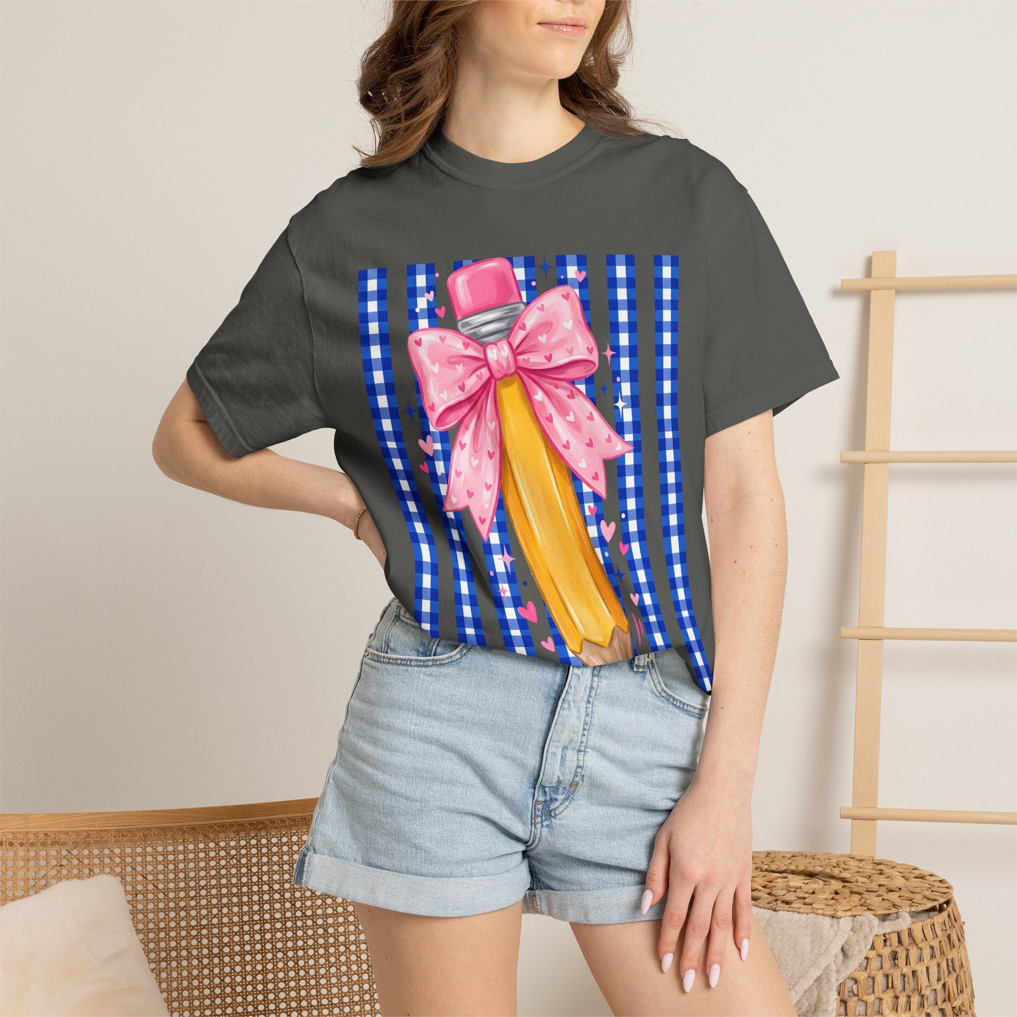 Pencil bow teacher T-shirt